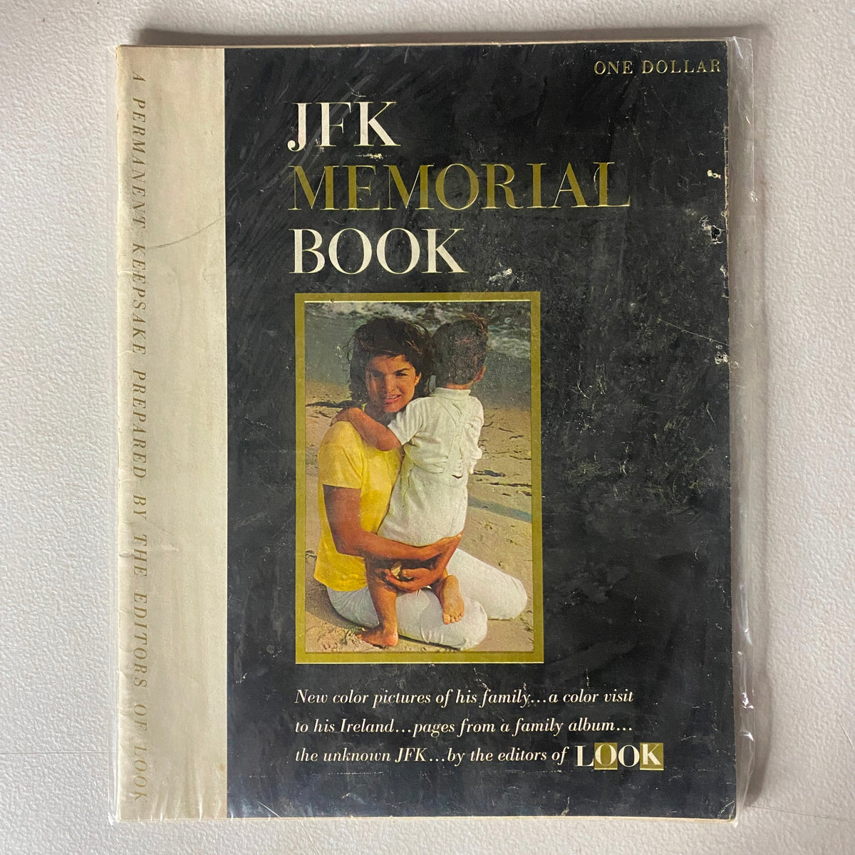 Cover of the JFK Memorial Book from Look magazine, showcasing Jacqueline Kennedy. Part of the 'Lot of 5 VTG Look Magazine 1964 1967 Jacqueline Kennedy & The JFK Memorial Issue'.