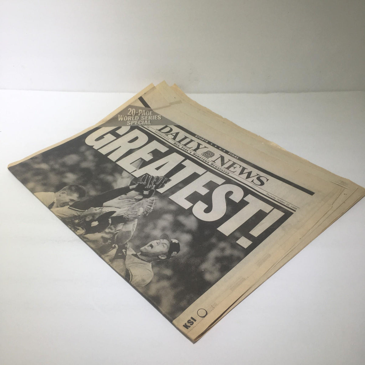 New York Daily News October 22 1998 issue featuring headline 'GREATEST!' celebrating the New York Yankees' World Series victory over the San Diego Padres.