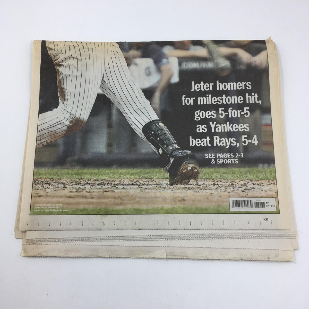 Back cover of the New York Daily News from July 10, 2011, highlighting Derek Jeter's achievement as he goes 5-for-5 in the game, leading the Yankees to victory over the Rays.