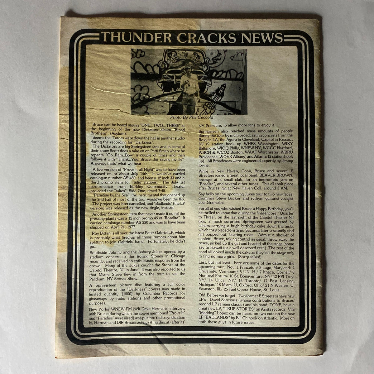 Back cover of Thunder Road Magazine November 1978 displaying news updates related to Bruce Springsteen and his music, with a vintage graphic.
