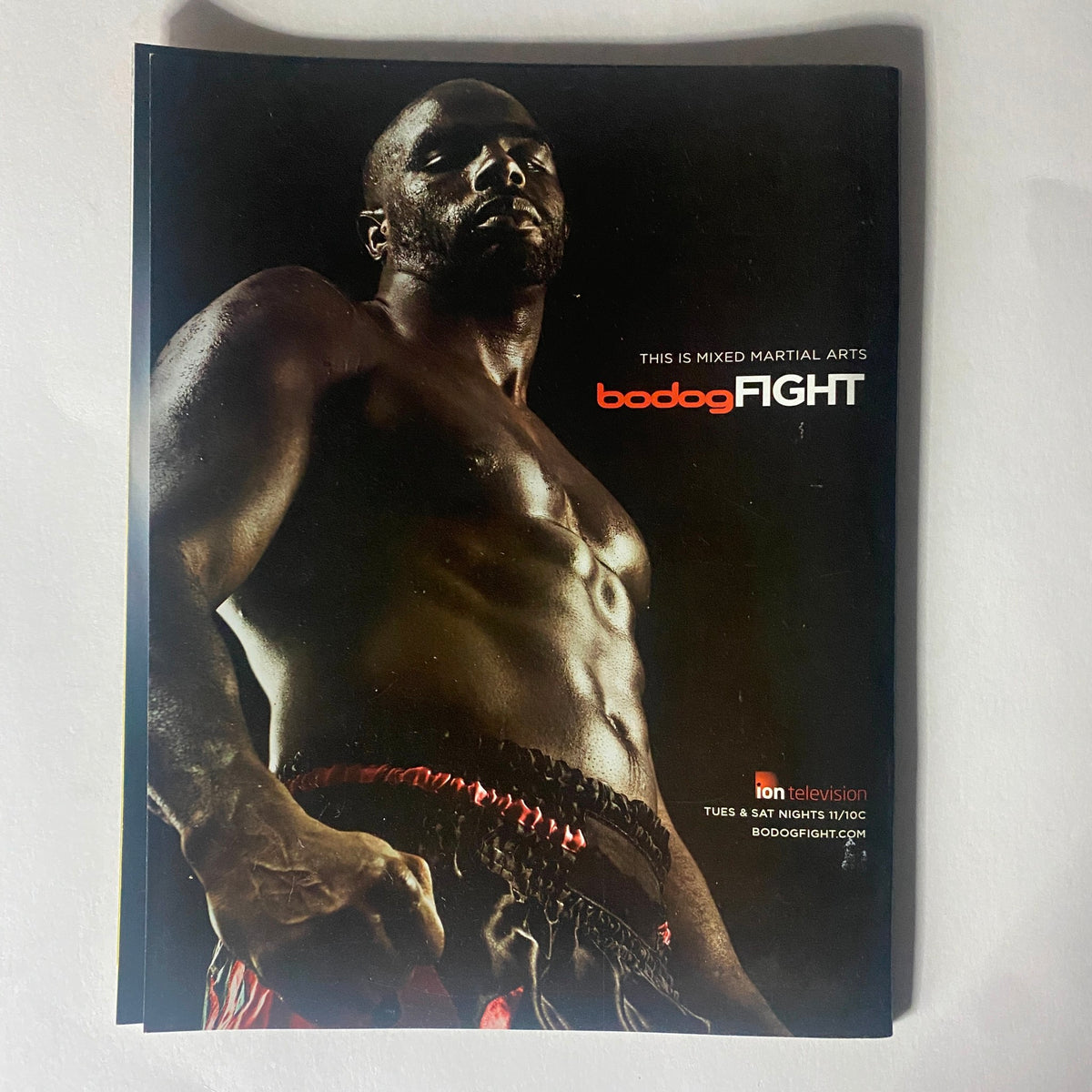 Extreme Fighter Magazine 2008 #01 featuring Urijah Faber on the cover, showcasing the early days of mixed martial arts with striking visuals and compelling articles.