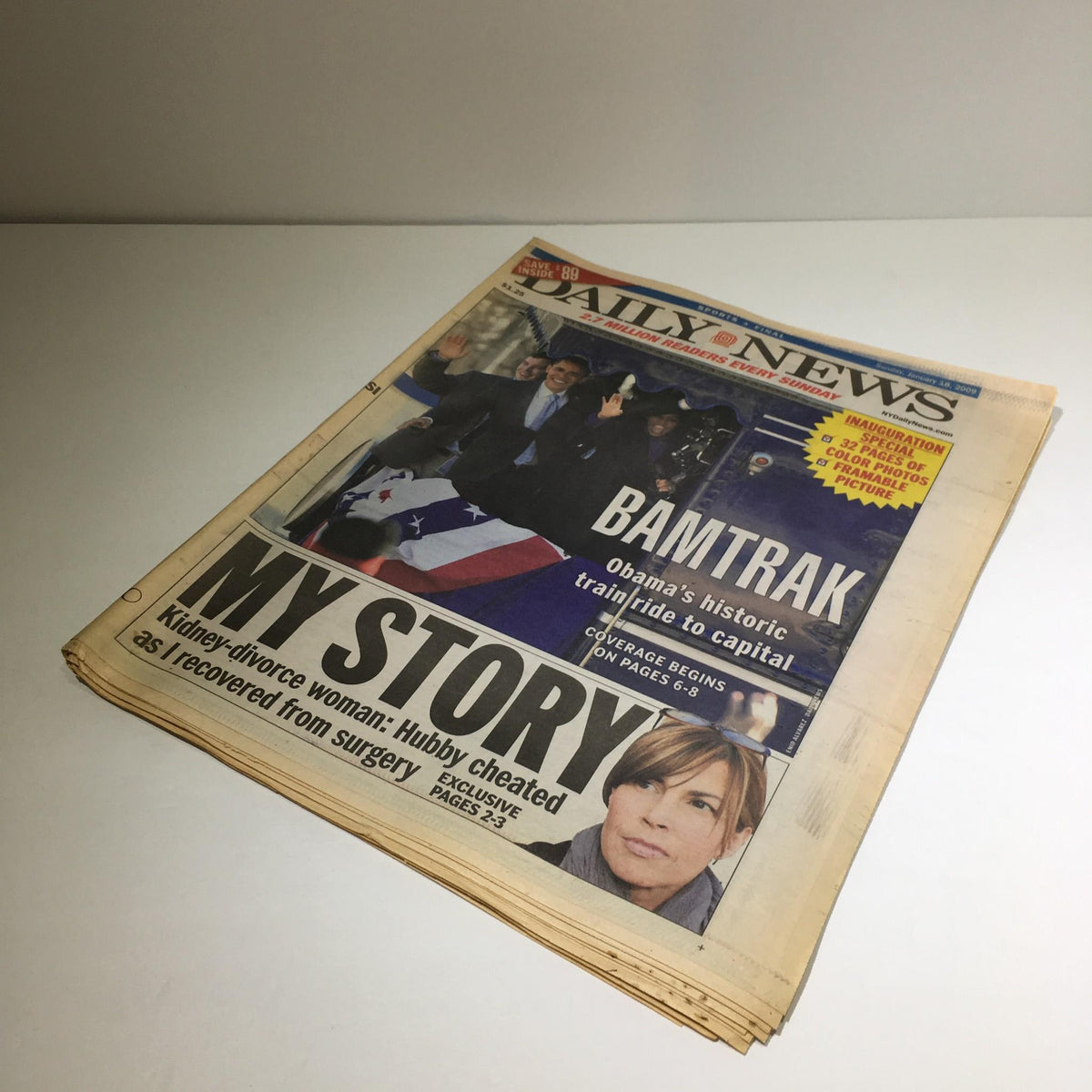 Front cover of New York Daily News, Jan 18 2009, featuring headline 'Bamtrak: Obama's Historic Train Ride to Capital' with additional stories on the side.