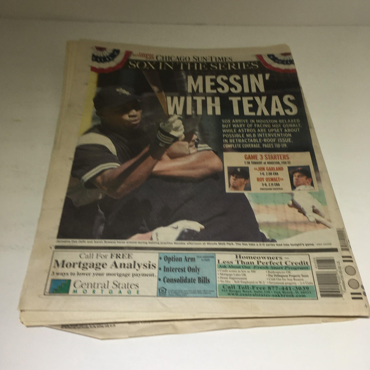 Chicago Sun-Times newspaper from October 25, 2005, featuring the headline 'Messin' with Texas'. A collectible sports edition highlighting Game 3 starters, perfect for sports history enthusiasts.