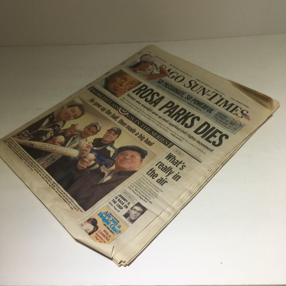 Chicago Sun-Times newspaper from October 25, 2005, featuring the headline 'Rosa Parks Dies'. A significant historical publication reflecting on influential figures in history, ideal for collectors.