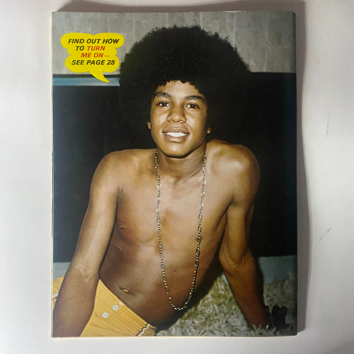 Vintage 16 SPEC Magazine March 1973 featuring a young male star with an afro, showcasing classic 70s fashion and style.