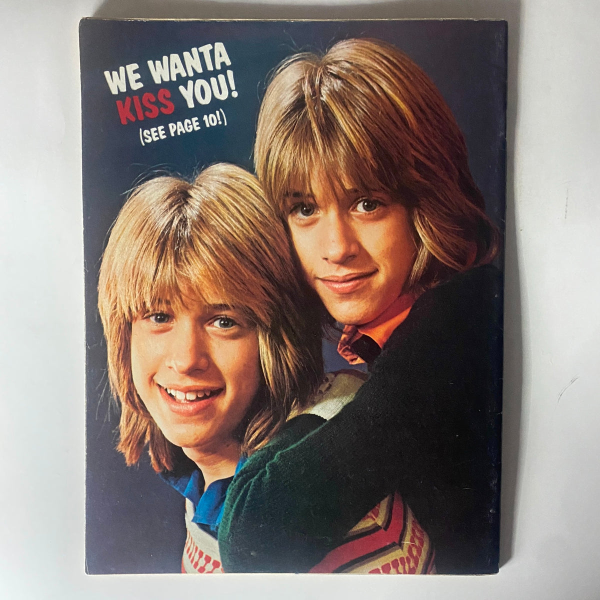 Cover of VTG 16 SPEC Magazine September 1973 with two young male stars and the catchy phrase "We Want to Kiss You!", highlighting the pop culture of the era.