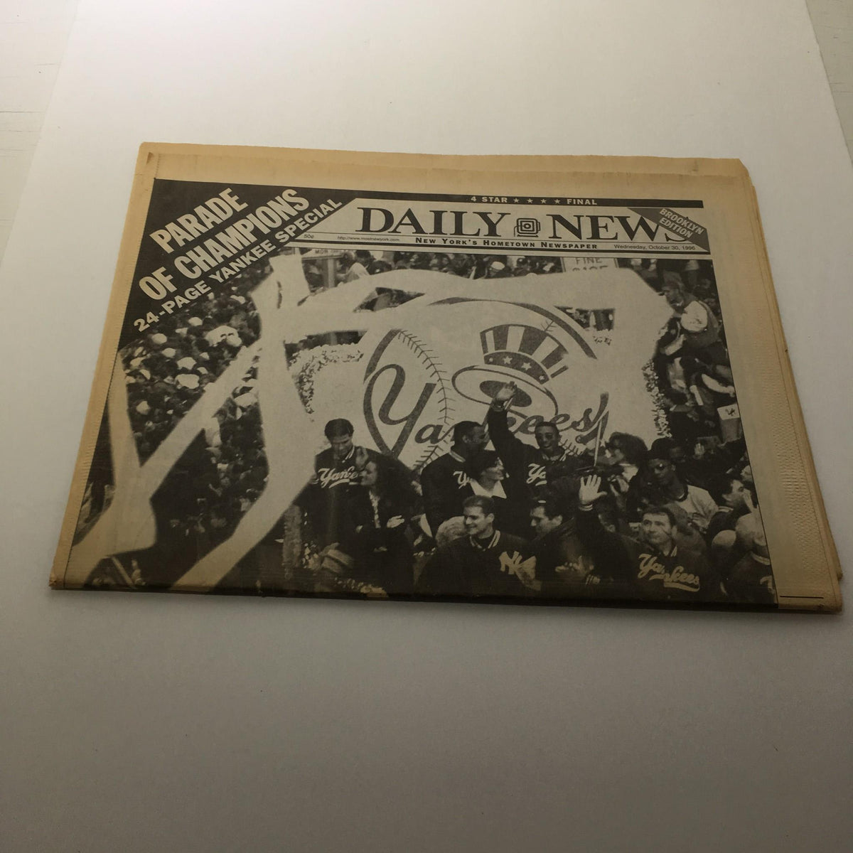 Cover of NY Daily News, Oct 30 1996 Parade of Champions Yankee Special, showcasing a celebration with fans and players.
