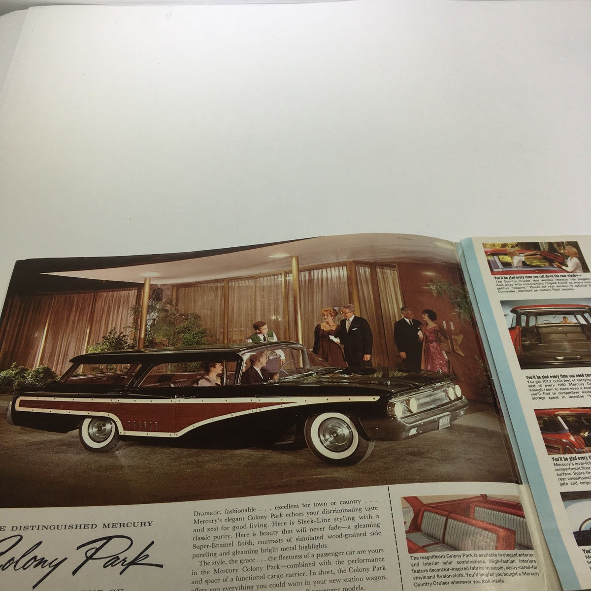 1960 Mercury Country Cruisers Self-Adjusting Brakes Hydraulics Car Sale Brochure showcasing a luxurious car against a vintage setting with elegantly dressed people.