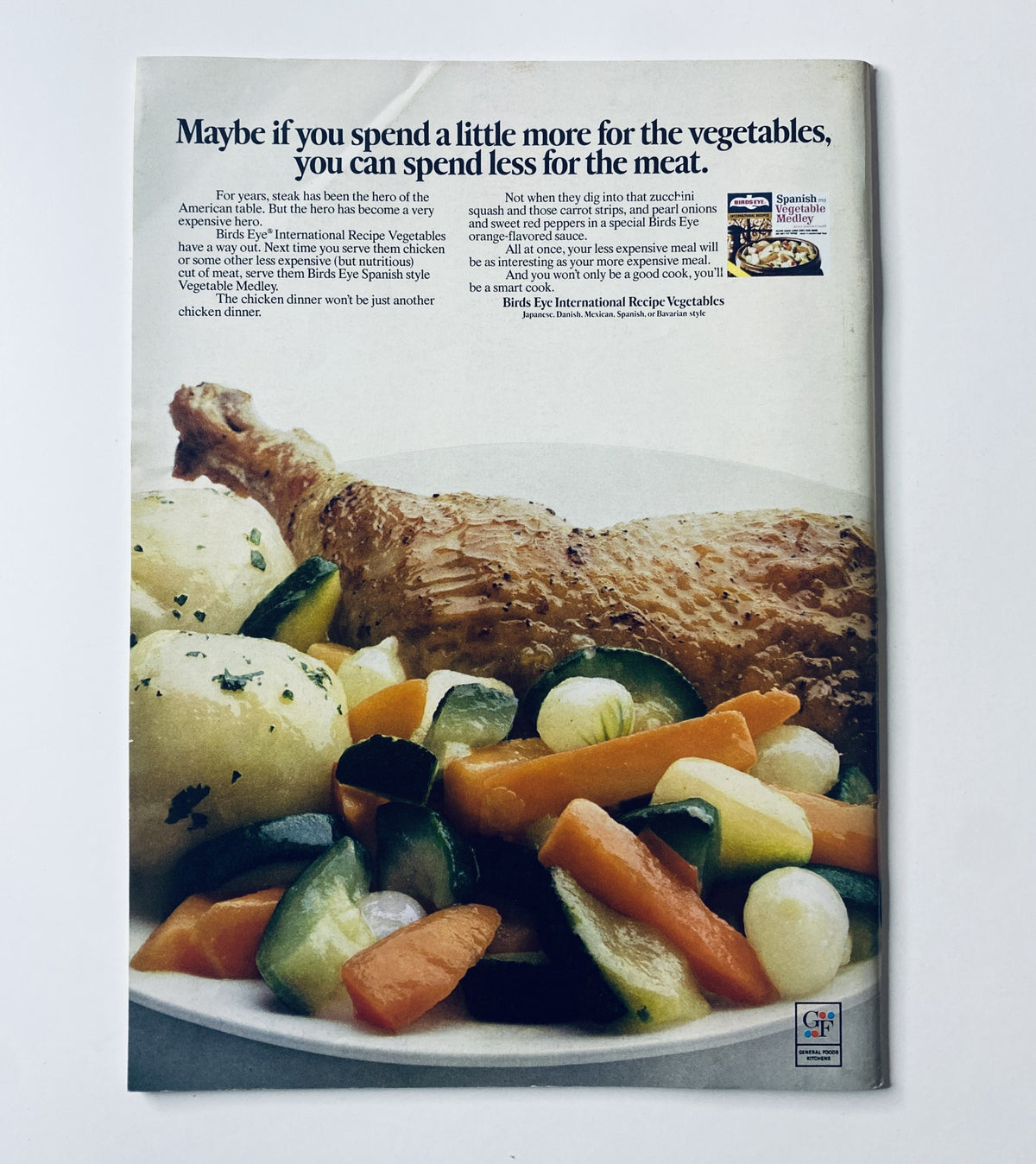 The New Yorker Magazine August 28, 1971 displaying an advertisement featuring cooked chicken and colorful vegetables, showcasing a vintage cooking theme.
