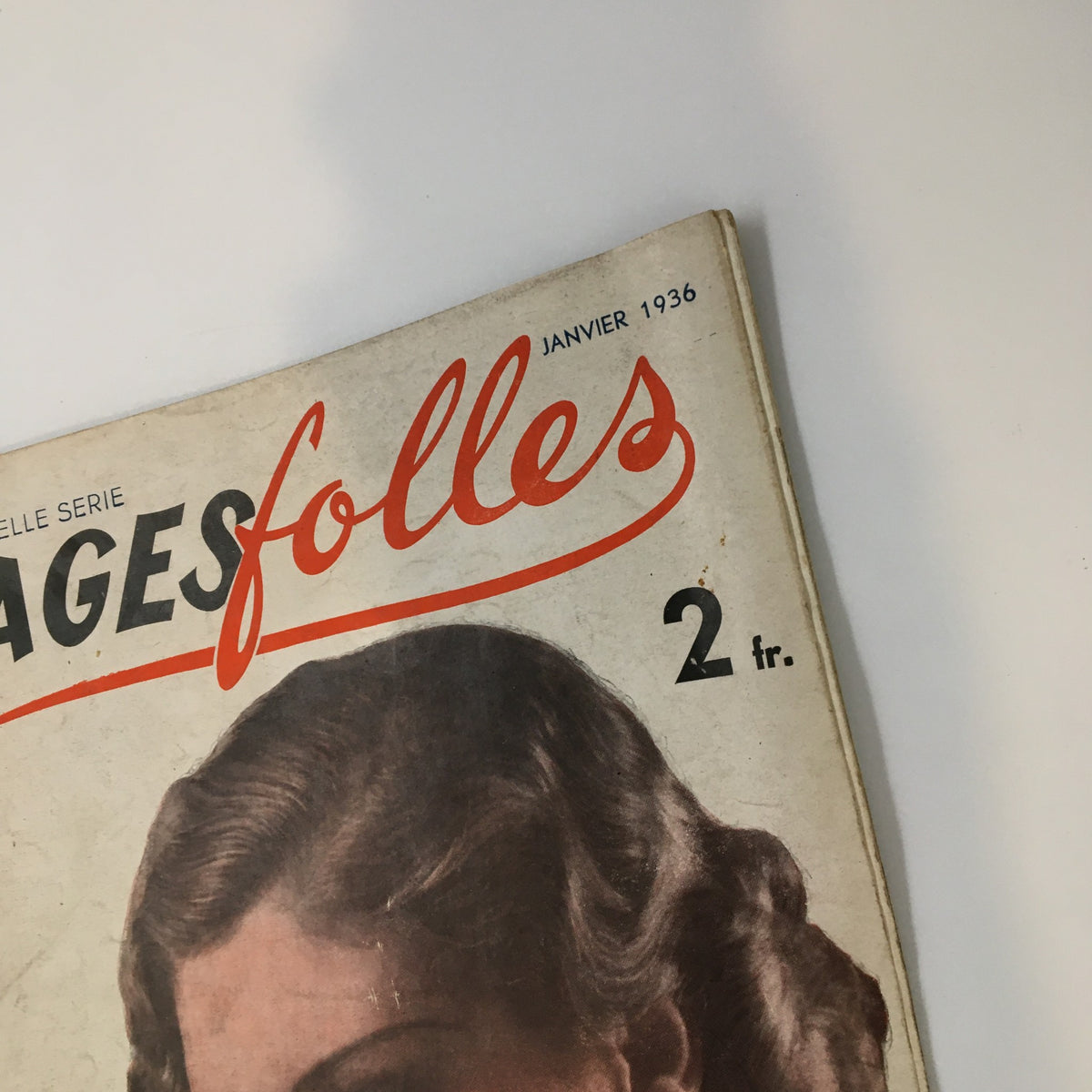 Another angle of the VTG Pages Folles Magazine January 1936 cover, featuring the magazine title and an overview of its vintage charm.