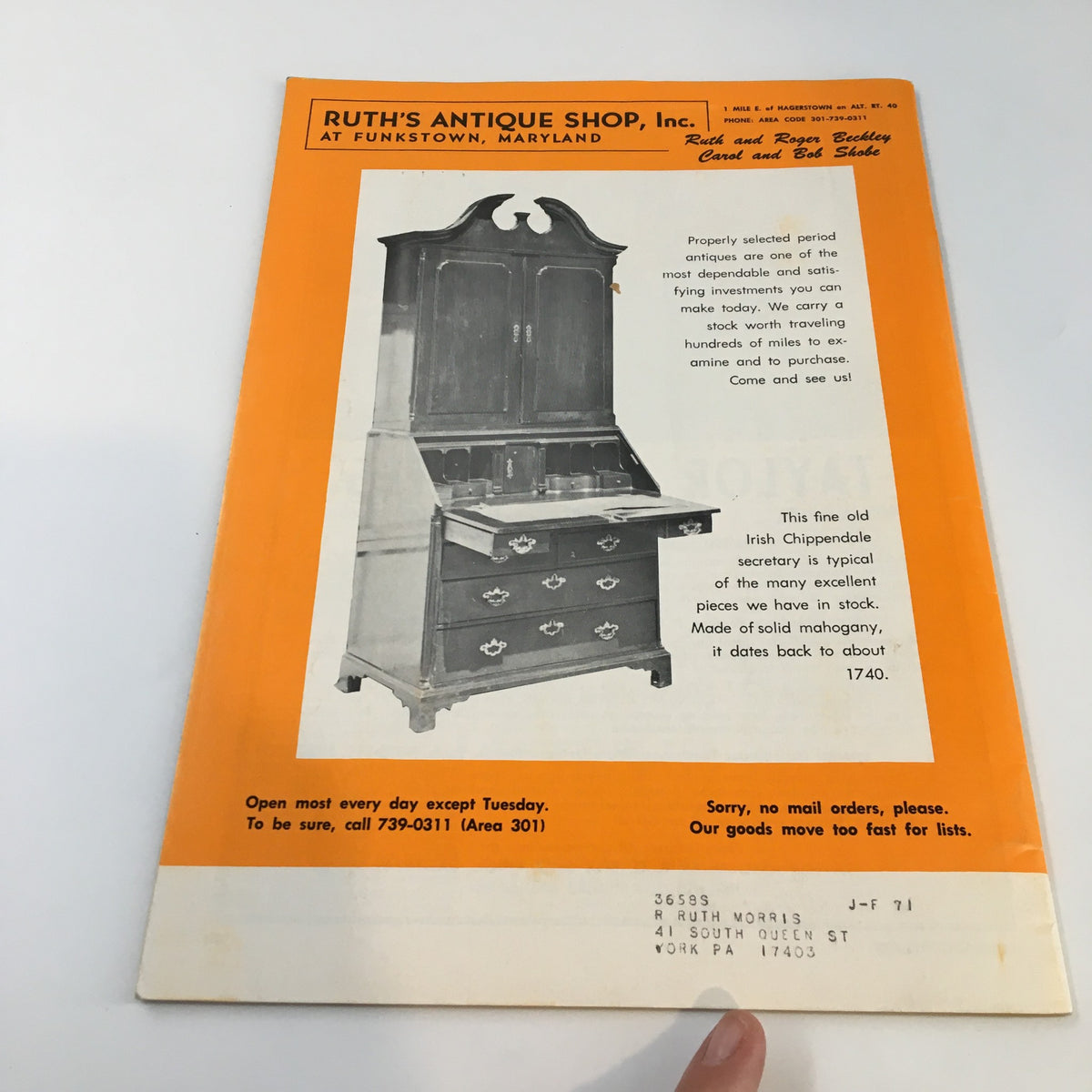 Back cover of VTG Spinning Wheel Magazine July 1969 highlighting Ruth's Antique Shop with an advertisement for period antiques.