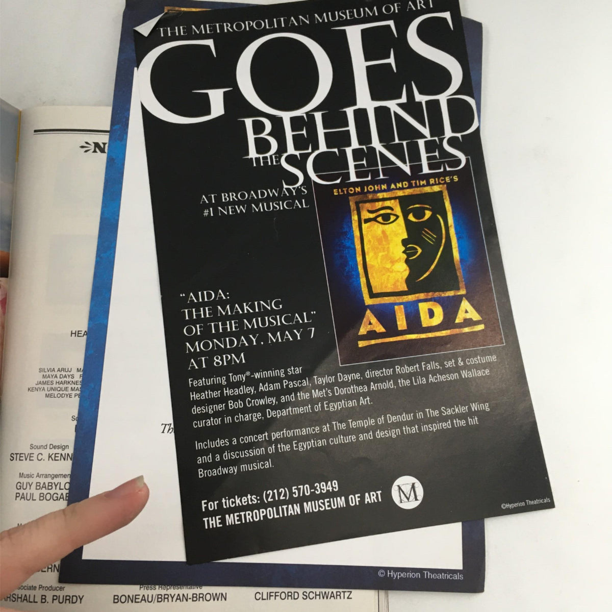 Promotional insert for the Metropolitan Museum of Art's event discussing Aida, included in the 2001 Playbill for Aida.