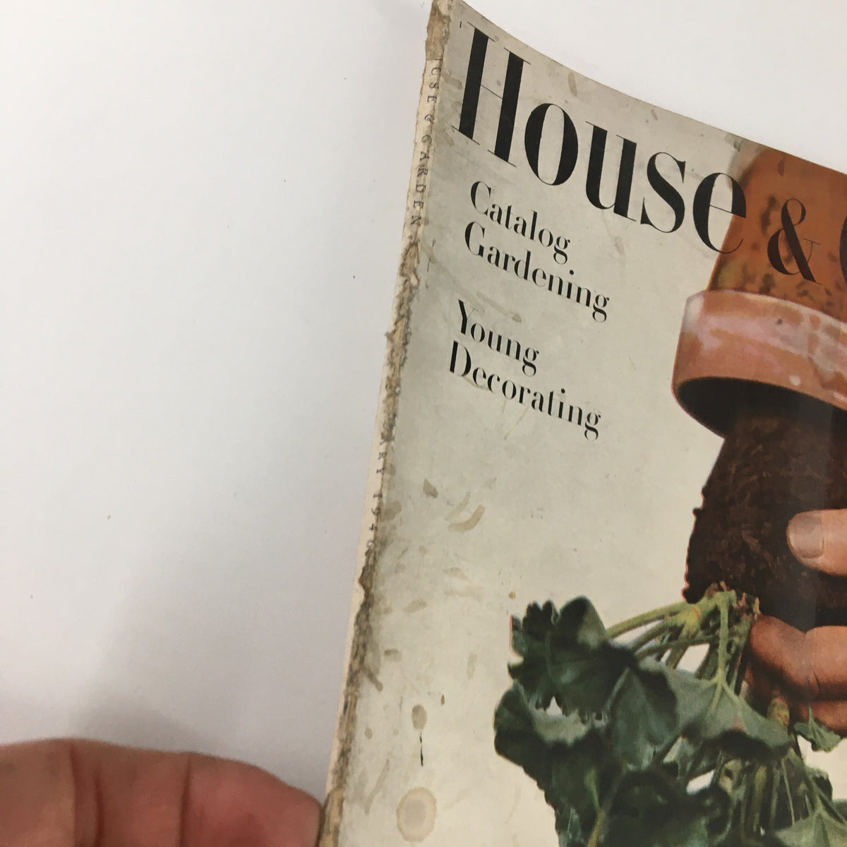 Close-up view of the cover of VTG House & Garden Magazine January 1946 Catalog, highlighting the title and gardening theme.
