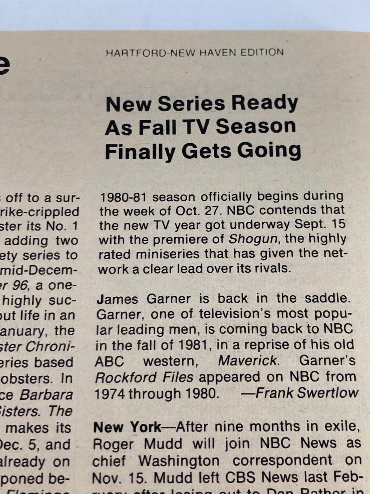 Text excerpt from TV Guide Magazine, Hartford-New Haven Edition, October 25, 1980 discussing the start of the 1980-81 TV season and featuring commentary on James Garner's upcoming roles.