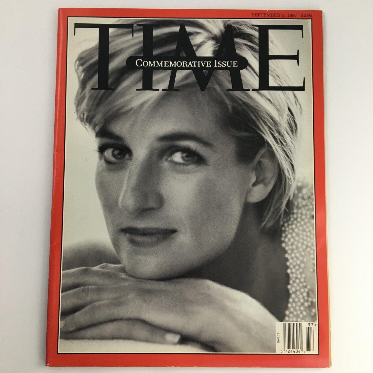 Time Magazine September 15, 1997 Commemorative Issue featuring Princess Diana of Wales, showcasing her legacy and cultural impact, in very good condition.