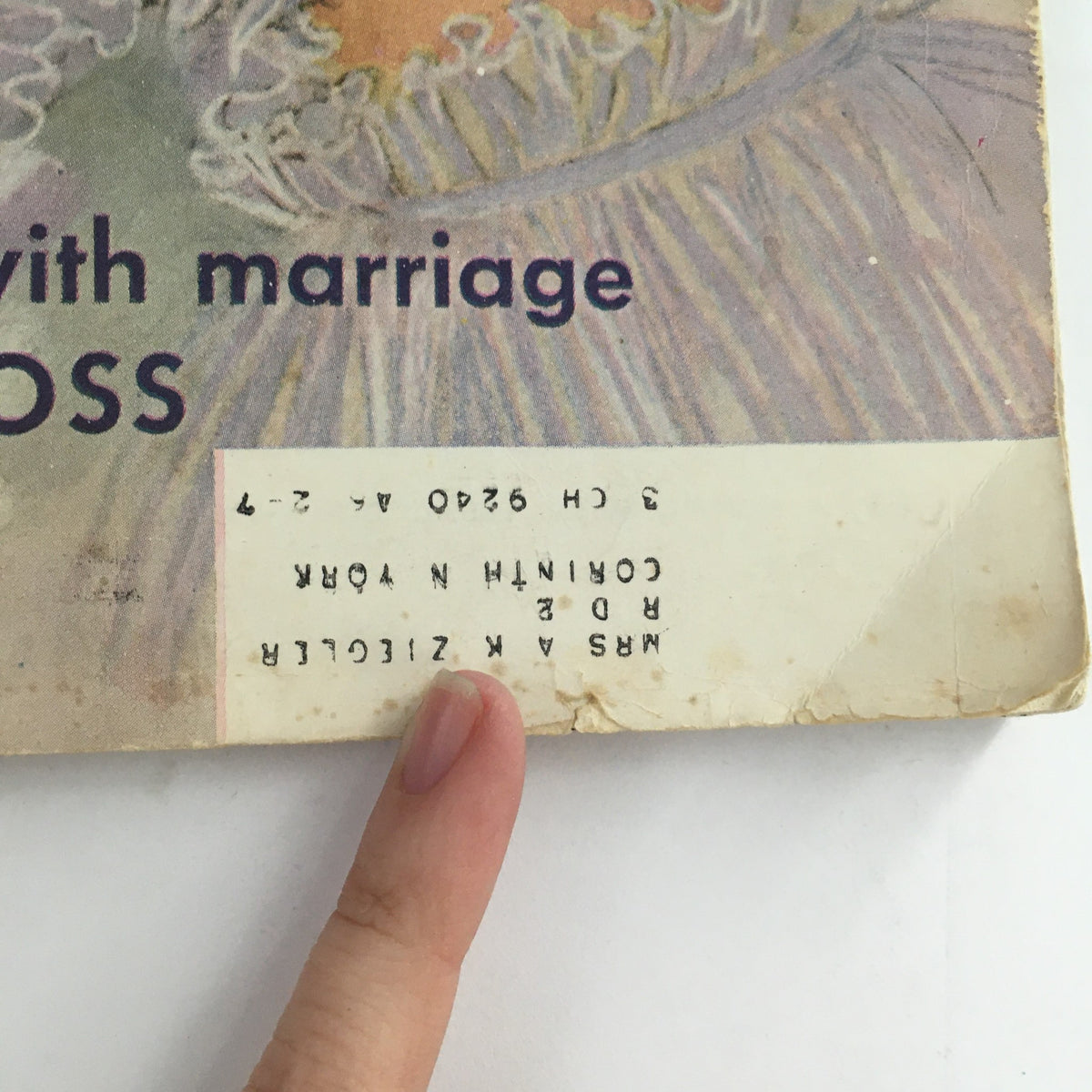 Close-up of the spine label on McCall's Magazine May 1936, indicating '3 CH 9240 42-7'.
