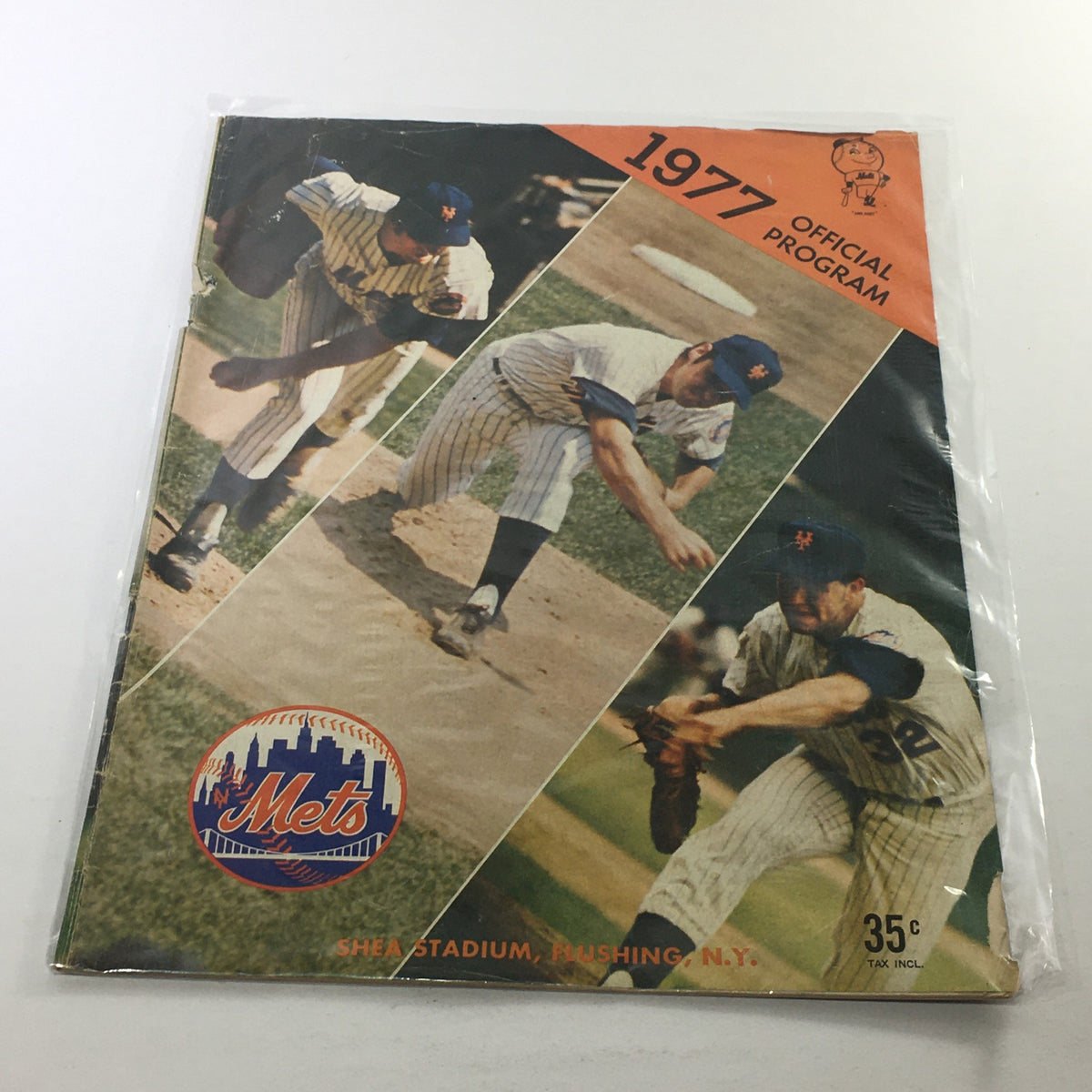 1977 New York Mets Official Program showcasing players at Shea Stadium, Flushing, N.Y., featuring a dynamic cover collage with the Mets logo and program details.