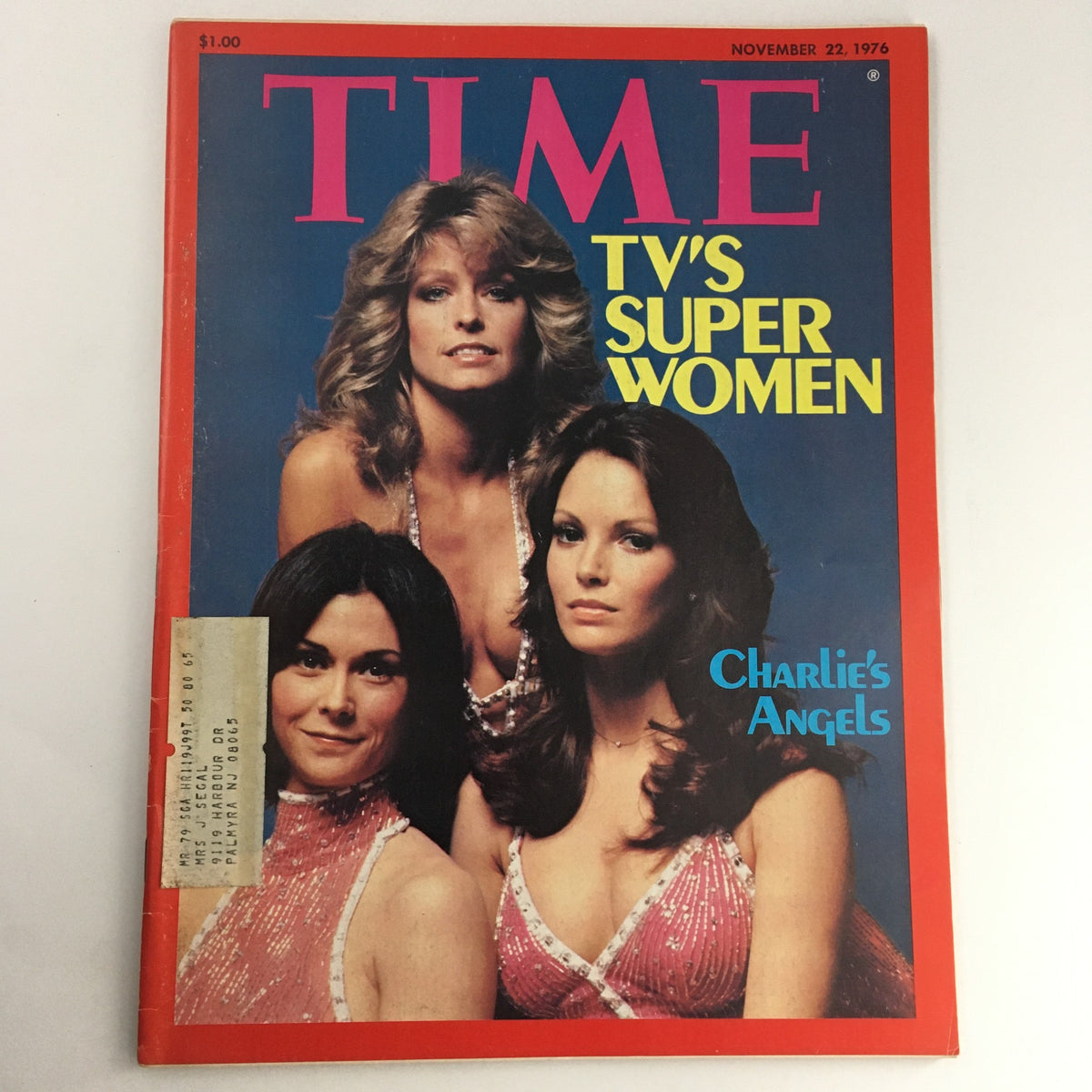 Time Magazine November 22 1976 featuring captivating cover with Jaclyn Smith, Kate Jackson, and Farrah Fawcett, highlighting 'TV's Super Women' and their roles in Charlie's Angels.