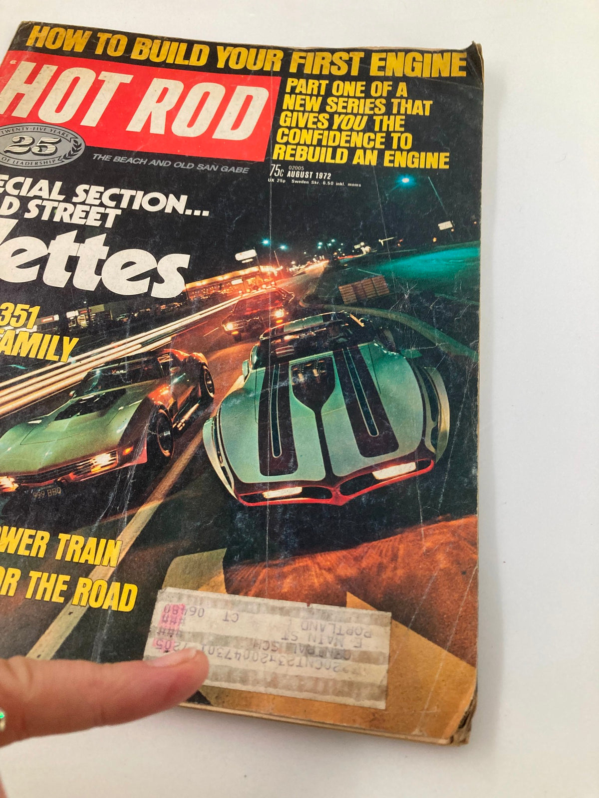 Vintage Hot Rod Magazine August 1972 Corvettes of Dan Bruno and Tom Daniels Cover