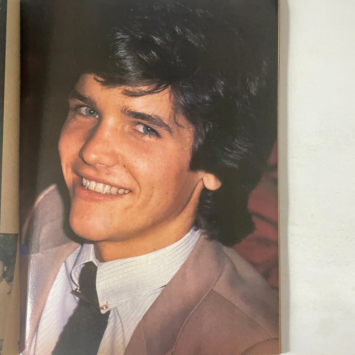 Vintage Teen Bag Magazine January 1982 featuring Matt Dillon with a confident smile in a stylish suit, showcasing the glamorous world of 1980s teen entertainment.