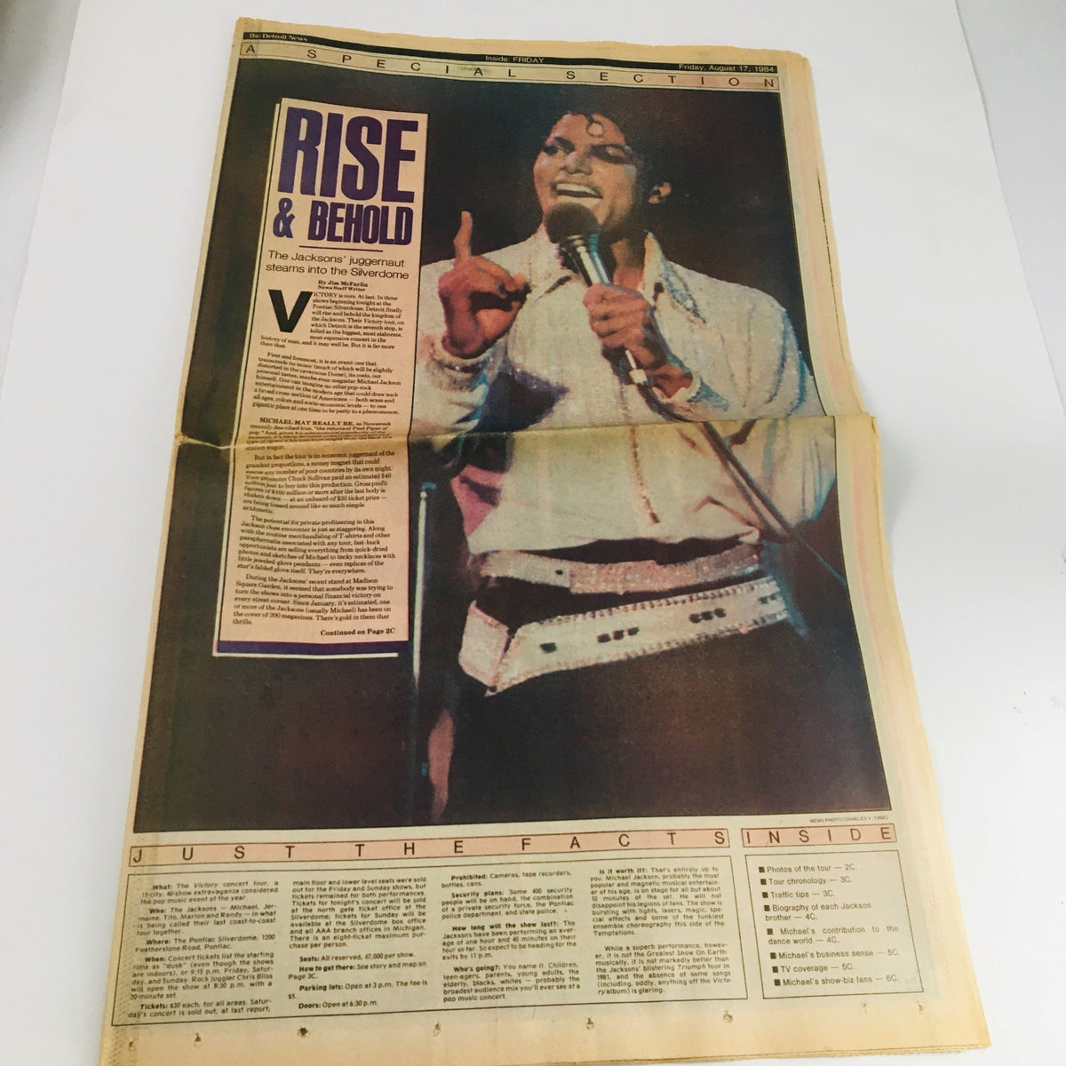 The Detroit News Newspaper August 17 1984 featuring The Jacksons' performance at the Silverdome, showcasing an iconic image of a lead singer on stage.