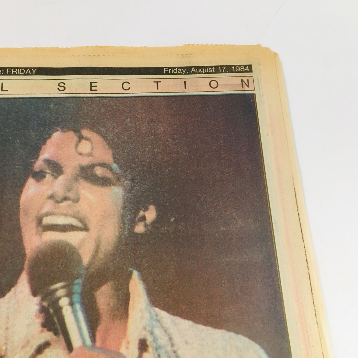 Close-up from The Detroit News Newspaper August 17 1984 depicting a joyful moment of a Jacksons member performing live at the Silverdome.
