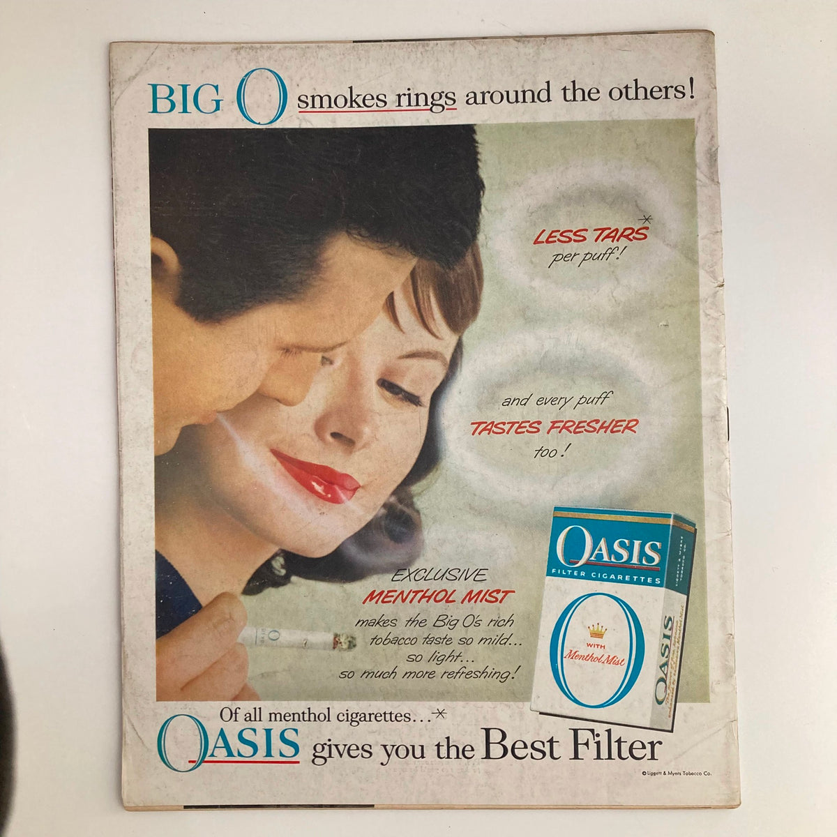 Cover advertisement of Oasis cigarettes from the VTG Look Magazine September 2 1958, highlighting their menthol flavor and cigarette features.