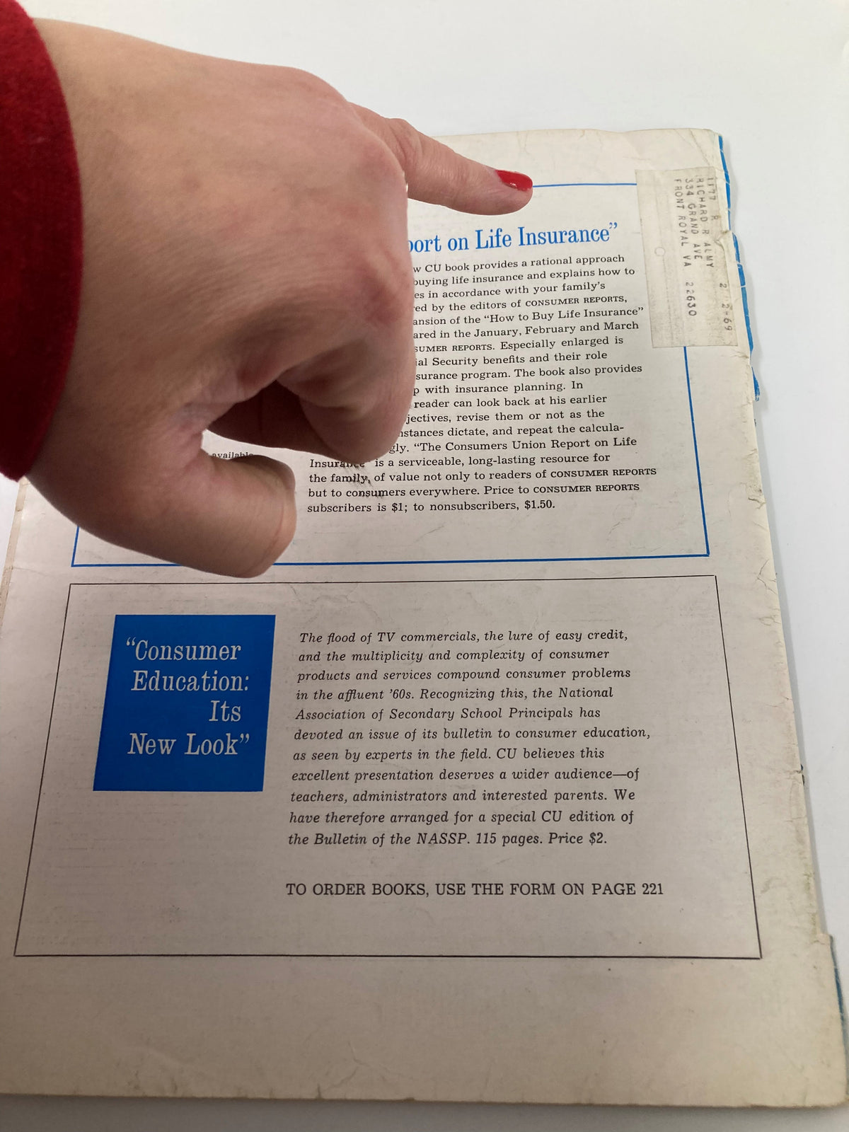 Back cover of VTG Consumer Reports Magazine April 1968 showing advertisements and promotional content related to life insurance and consumer education resources.