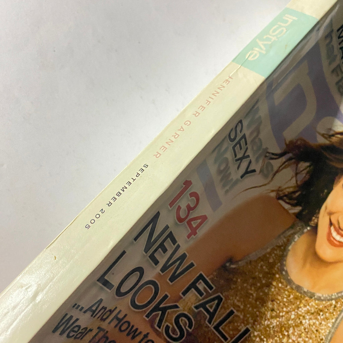 Side view of InStyle Magazine September 2005 with date and focus on Jennifer Garner, showcasing the magazine's title and fashion features.