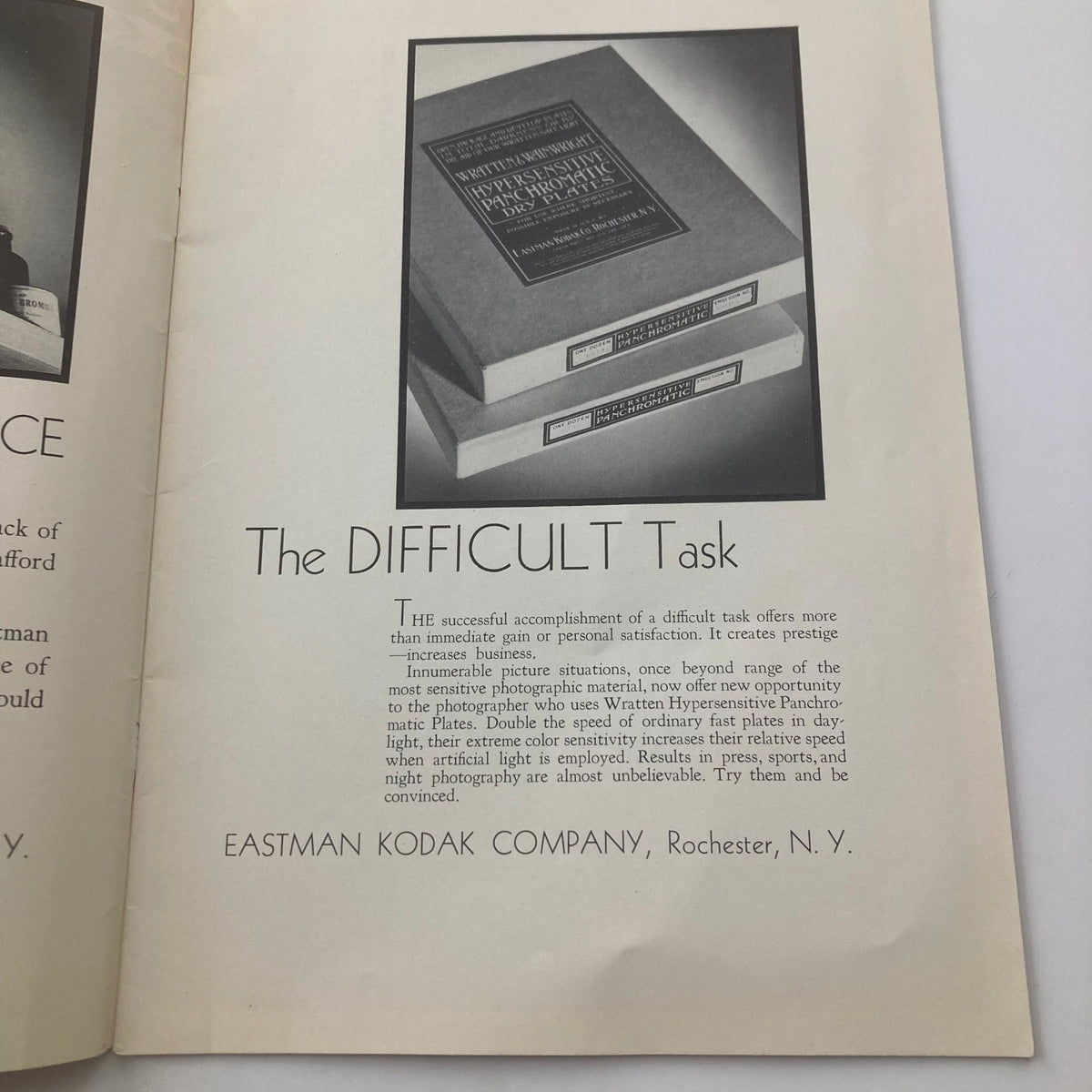 Studio Light Magazine September 1932 - The Difficult Task advertisement featuring Wratten Hypersensitive Panchromatic Plates, highlighting photography techniques and business benefits.