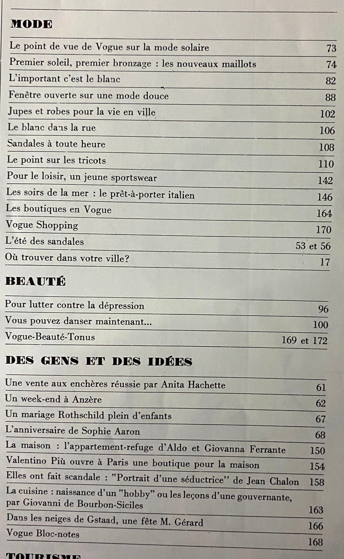 Table of contents from Vogue Paris Magazine April 1976 featuring Dalila Di Lazzaro on the cover, showcasing fashion and beauty articles relevant to the 1970s.