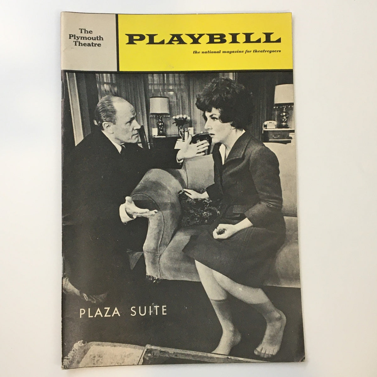 1969 Playbill from The Plymouth Theatre featuring Maureen Stapleton in Plaza Suite directed by Mike Nichols, showcasing a scene design highlighting the iconic play.