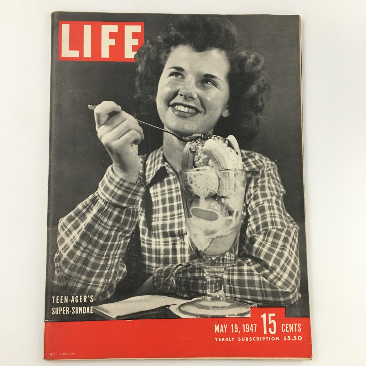 VTG Life Magazine May 19 1947 cover featuring a smiling teenager enjoying a Super-Sundae