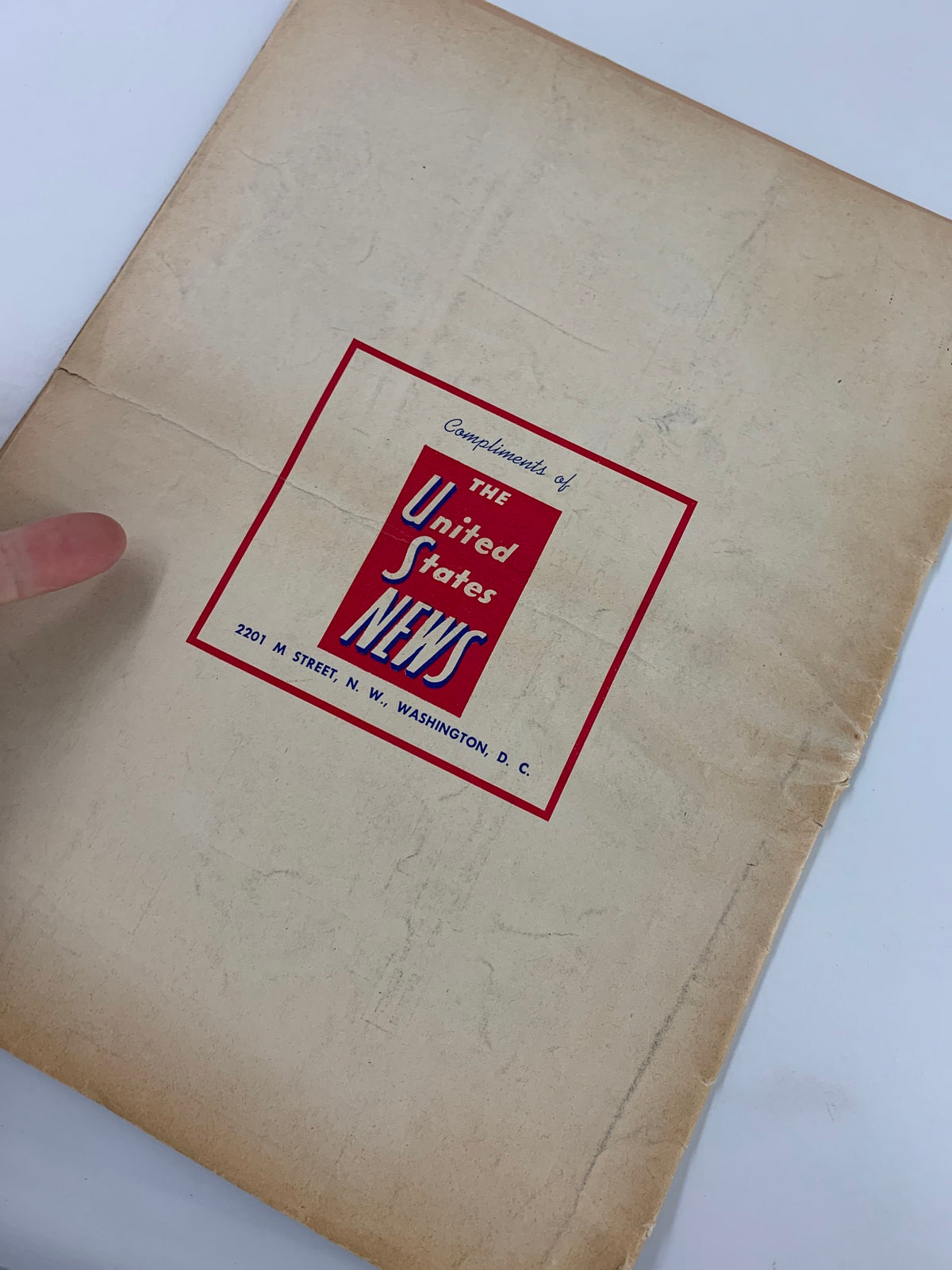 Back cover of The United States News Magazine, September 8, 1943, showing the logo and address of The United States News.
