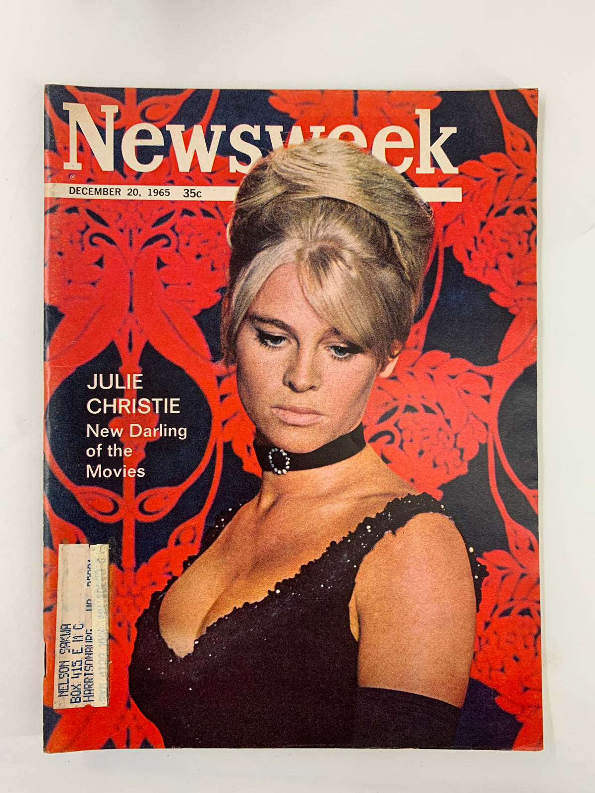 VTG Newsweek Magazine December 20 1965 featuring Julie Christie as the New Darling of Movies, showcasing a vintage cover with a striking design and rich colors.