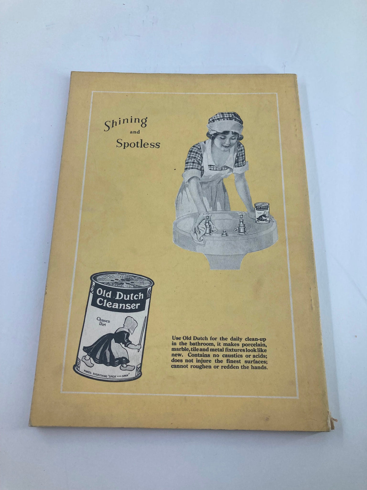 Back cover of The National Geographic Magazine March 1921 featuring an advertisement for Old Dutch Cleanser.
