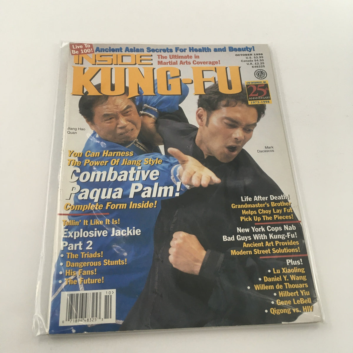 Inside Kung-Fu Magazine October 1998 featuring Jiang Hao Quan and Mark Dacascos on the cover, showcasing martial arts techniques and culture.