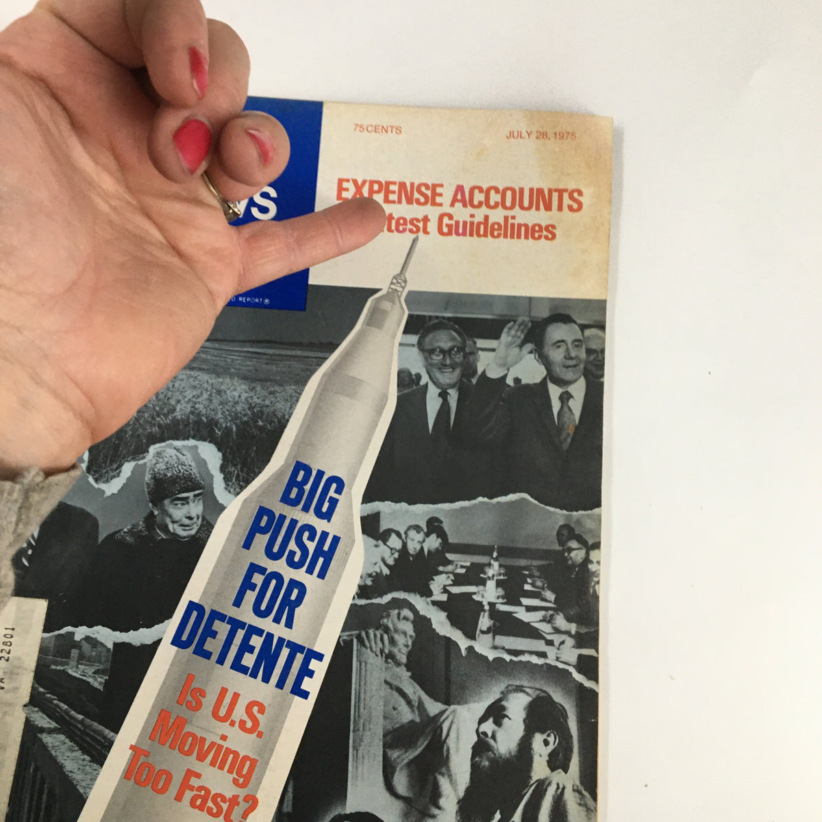 Cover of US News & World Report Magazine from July 28, 1975, featuring the title 'Big Push for Detente: Is U.S. Moving Too Fast?' and images related to Cold War events.