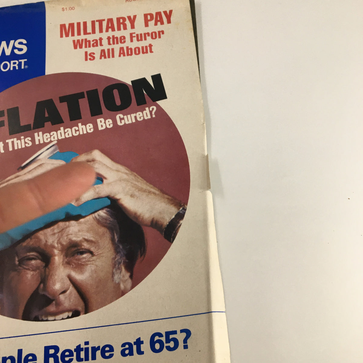 Cover of US News & World Report Magazine dated August 22, 1977, featuring the headline 'Why Can't This Headache Be Cured?' with a distressed man holding his head, representative of health trends and headache discussions in the 1970s.