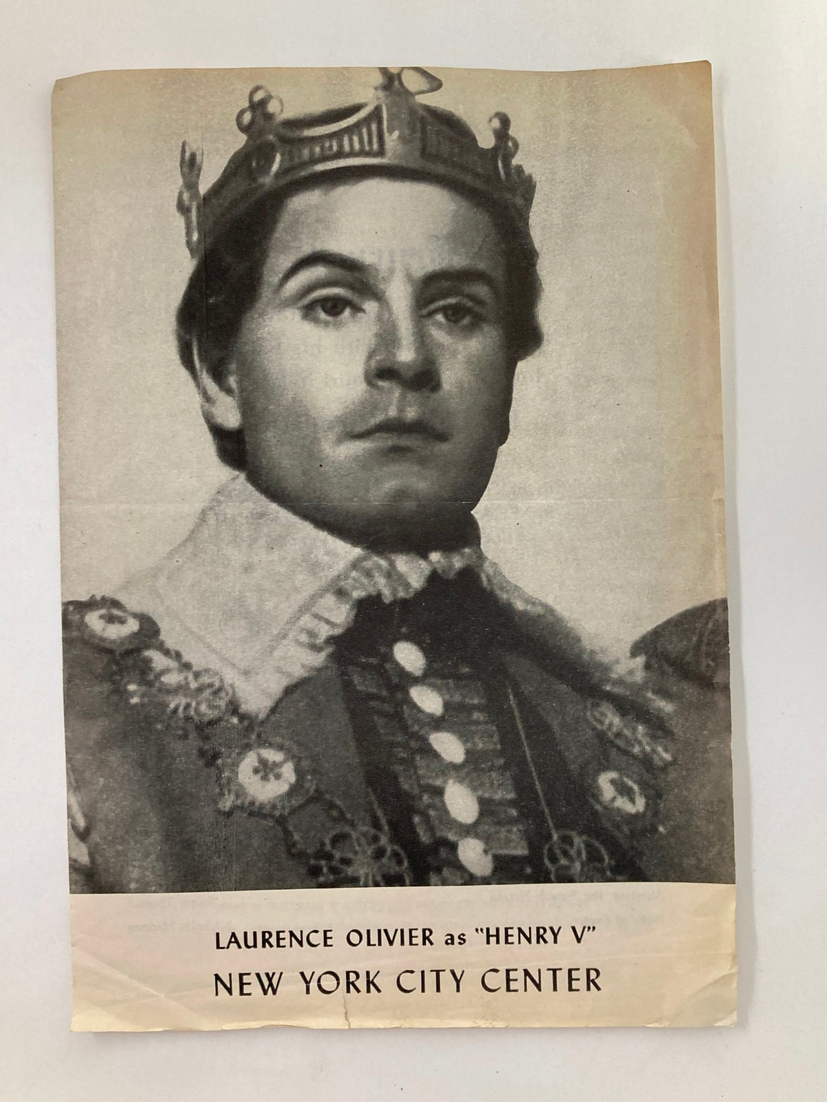 1947 Program New York City Center featuring Laurence Olivier as Henry V, showcasing the iconic portrait of the renowned actor in costume.