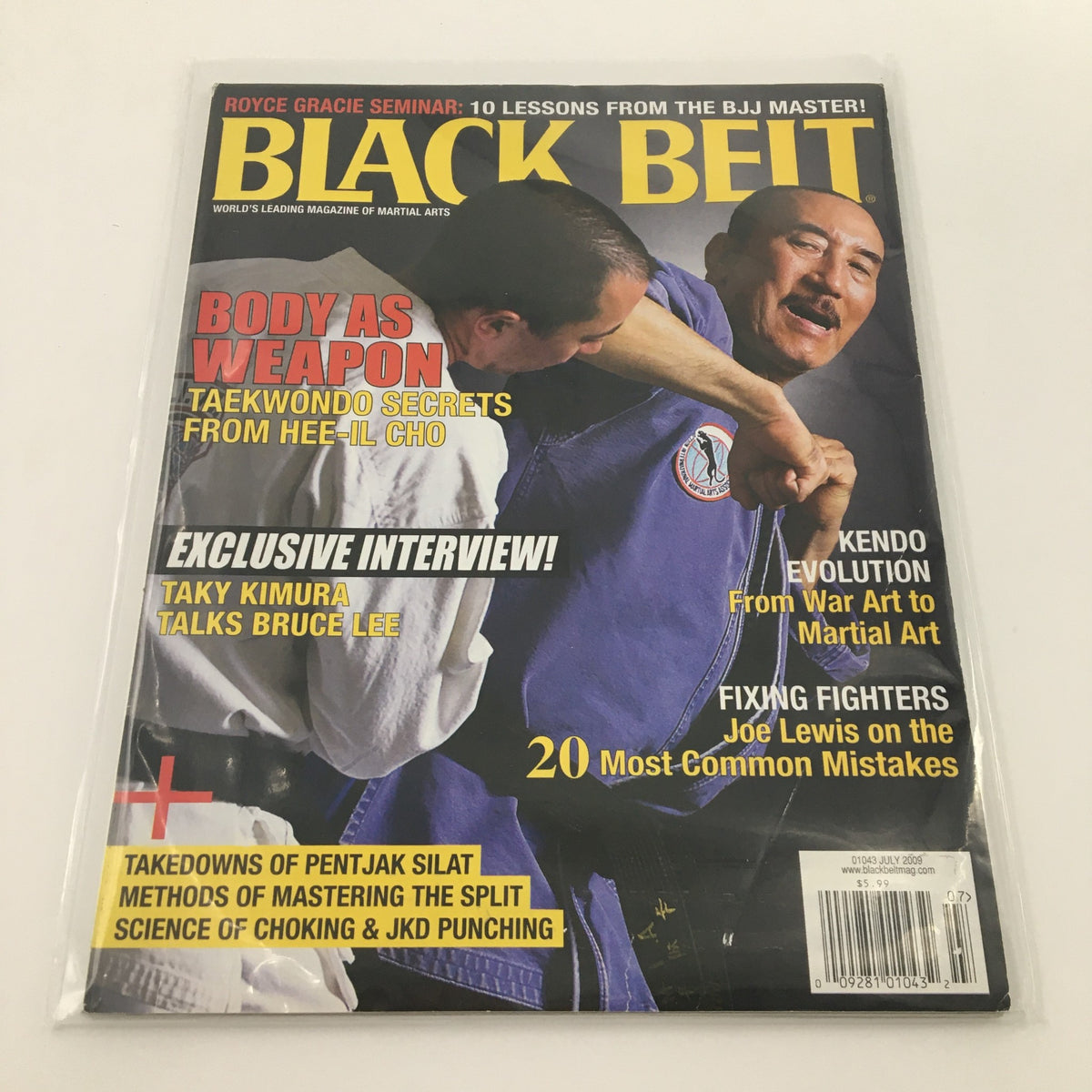 Cover of Black Belt Magazine July 2009 featuring Taky Kimura's exclusive interview about Bruce Lee, with a focus on martial arts techniques and culture.