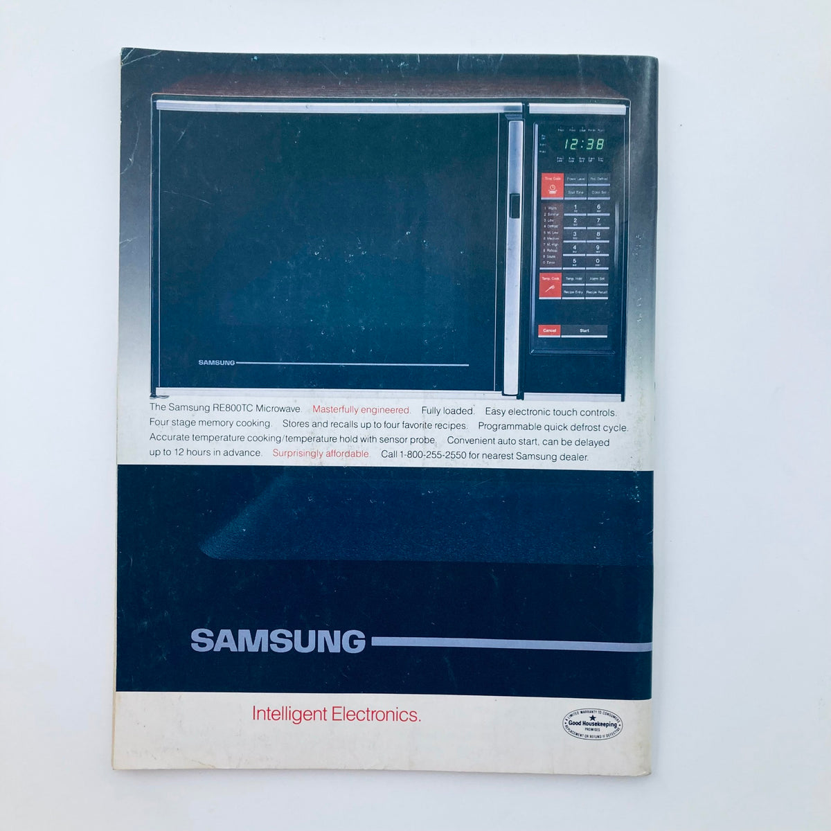 Back cover of Saturday Evening Post Magazine March 1986 featuring an advertisement for the Samsung RE800TC Microwave, promoting its features and technology.