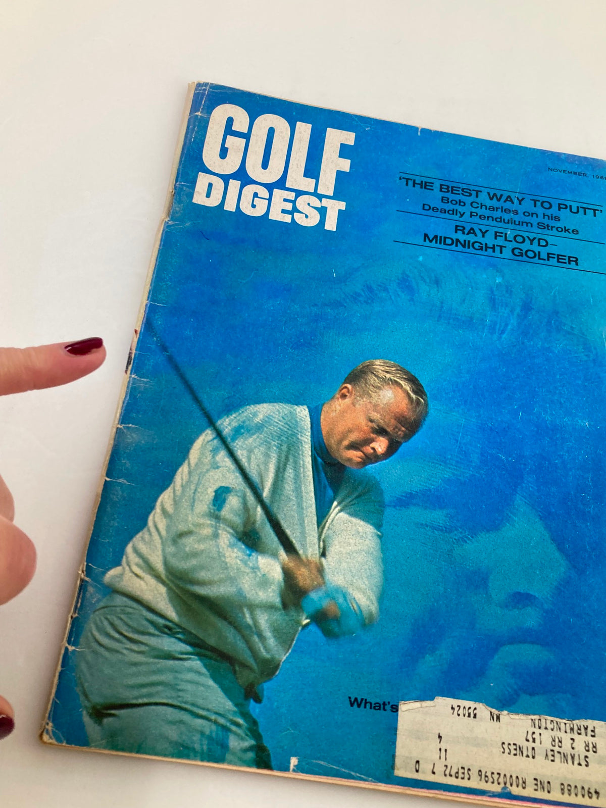 Close-up of the VTG Golf Digest Magazine November 1969 cover showing a golfer in a white sweater and emphasizing the magazine's theme on the best ways to putt.