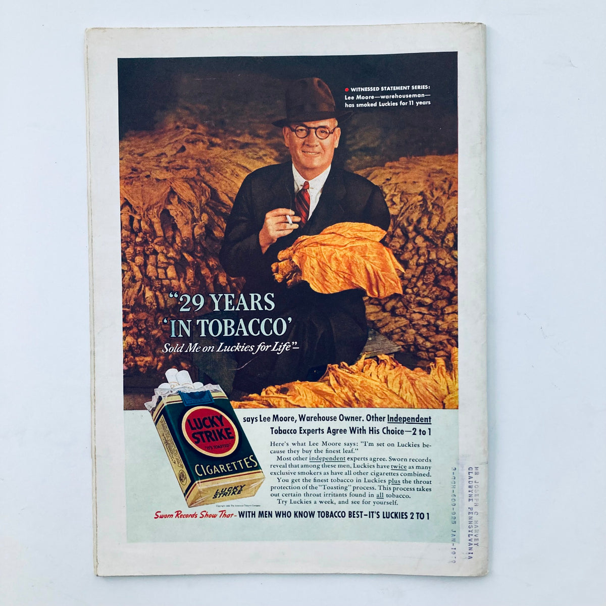 Back cover of VTG Time Magazine September 5 1938, featuring an advertisement for Lucky Strike cigarettes, highlighting a tobacco expert's endorsement.