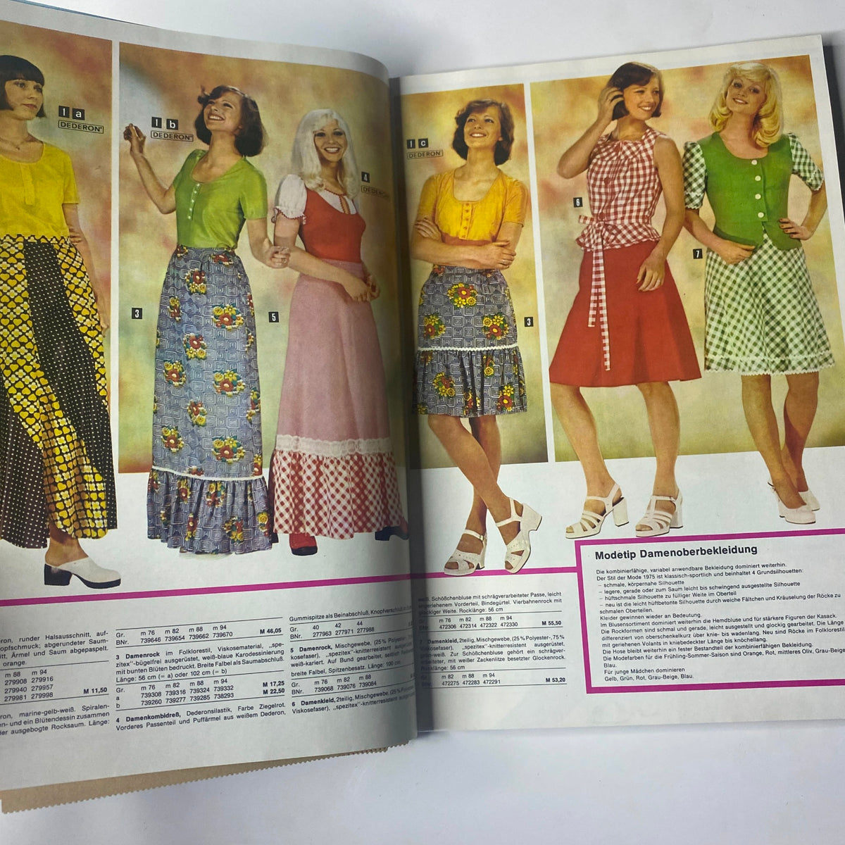 Interior spread of the 1975 Konsument Summer Catalog, showcasing a variety of women’s summer outfits, including skirts and blouses, highlighting 1970s Eastern Bloc fashion trends.