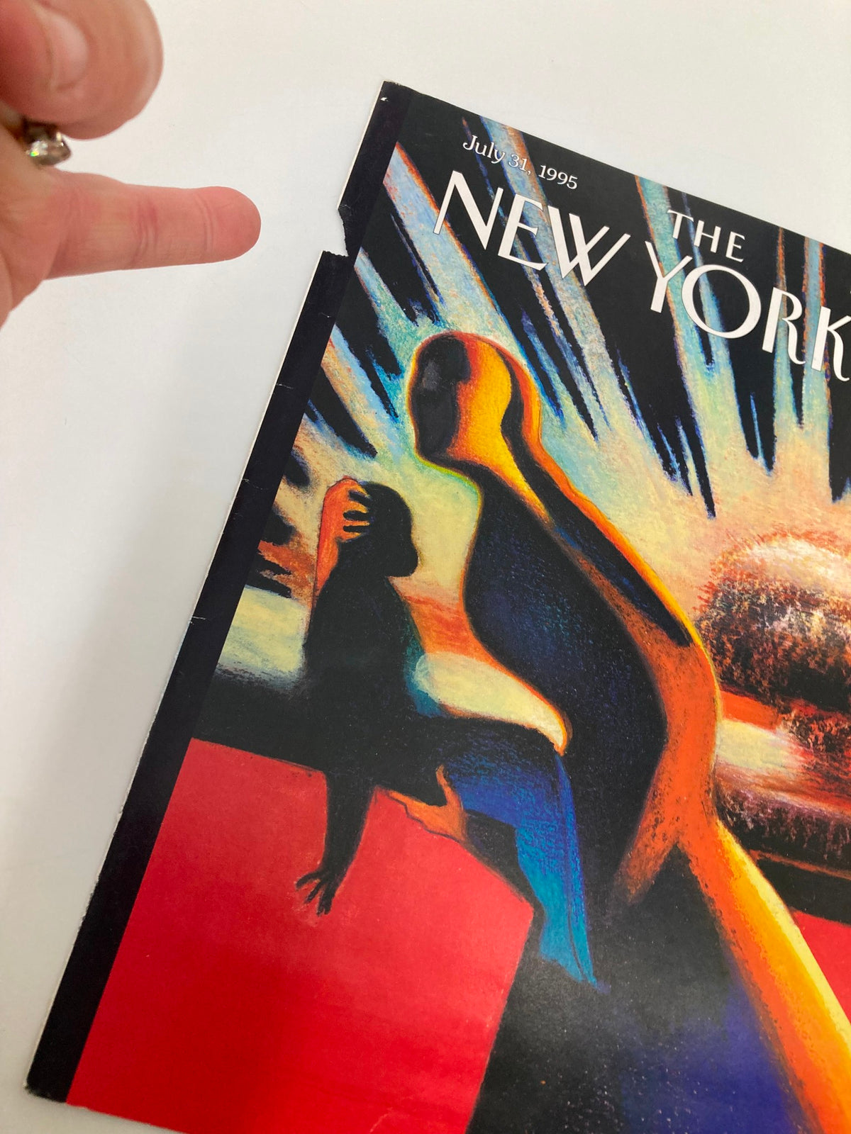 Close-up view of The New Yorker July 31 1995 magazine cover with the artwork 'Nuclear Blast' by Lorenzo Mattotti, highlighting its colorful and artistic elements.