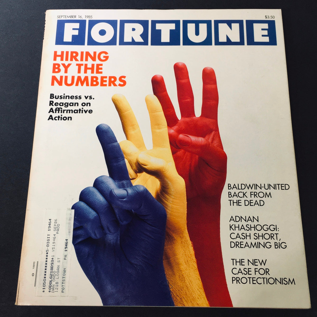 Cover of VTG Fortune Magazine September 16 1985 featuring colorful hands symbolizing hiring and affirmative action, with the title 'Hiring by the Numbers' along with articles on business vs Ronald Reagan.