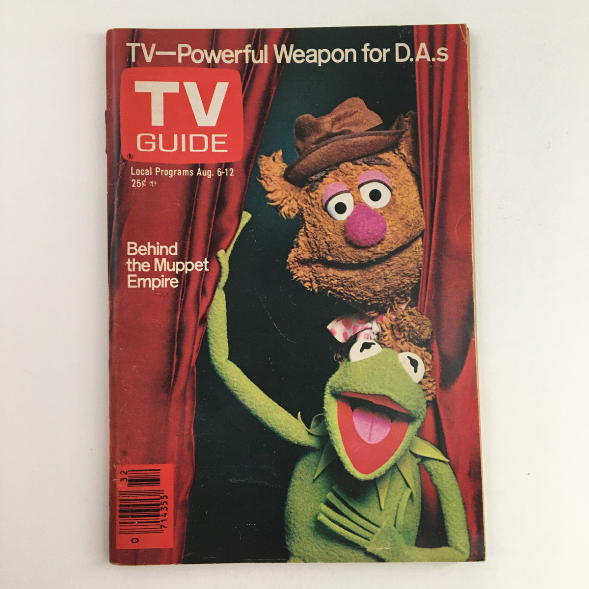 TV Guide Magazine August 6 1977 featuring Fozzie Bear and Kermit the Frog on the cover, showcasing a vibrant moment in television history.
