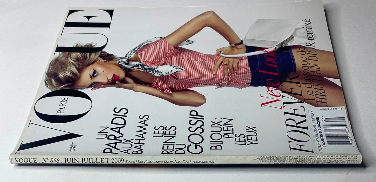Cover of Vogue Paris Magazine June - July 2009 No. 898 featuring Anja Rubik in a stylish summer fashion layout.