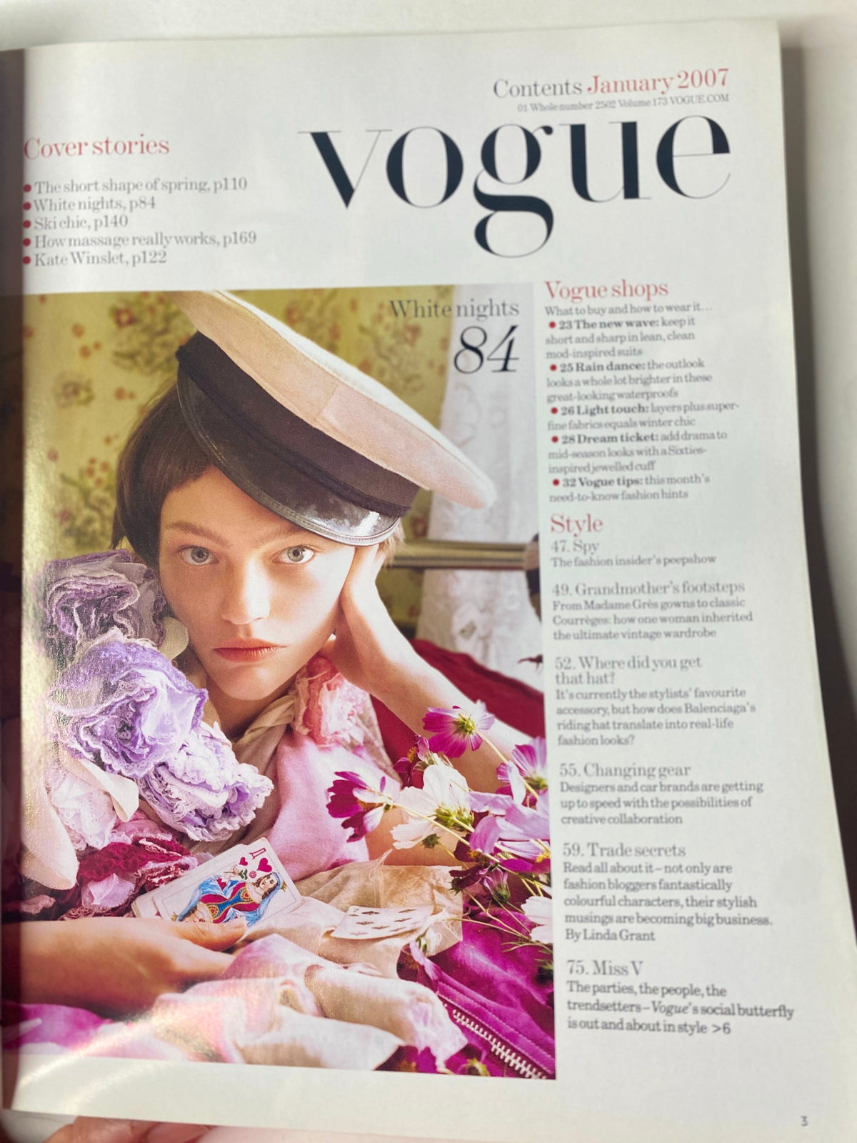 Contents page of Vogue British Magazine January 2007 highlighting articles on fashion, including 'White Nights' and 'Beauty Report', showcasing Kate Winslet.